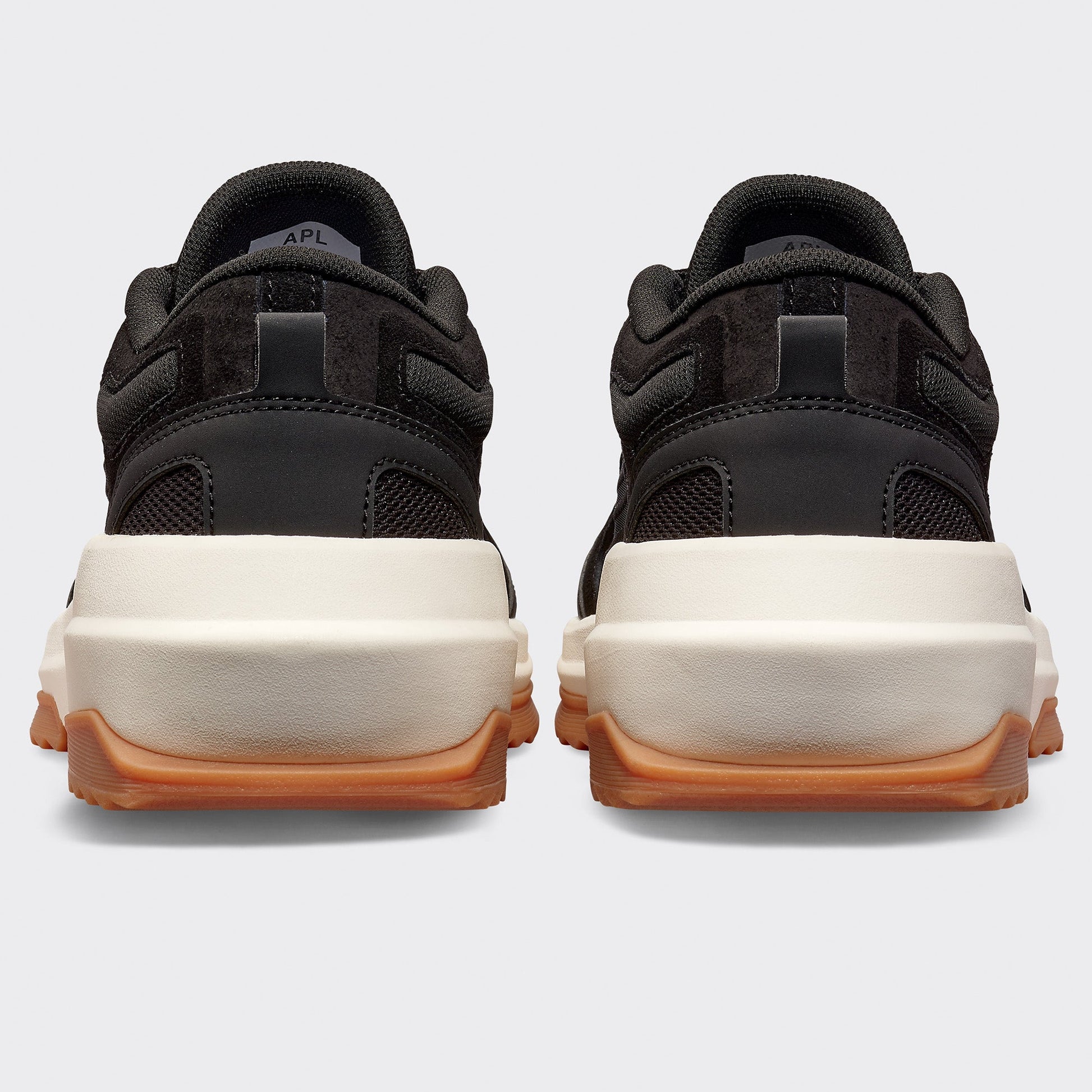 Women's Jogger Black / Ivory /  Gum