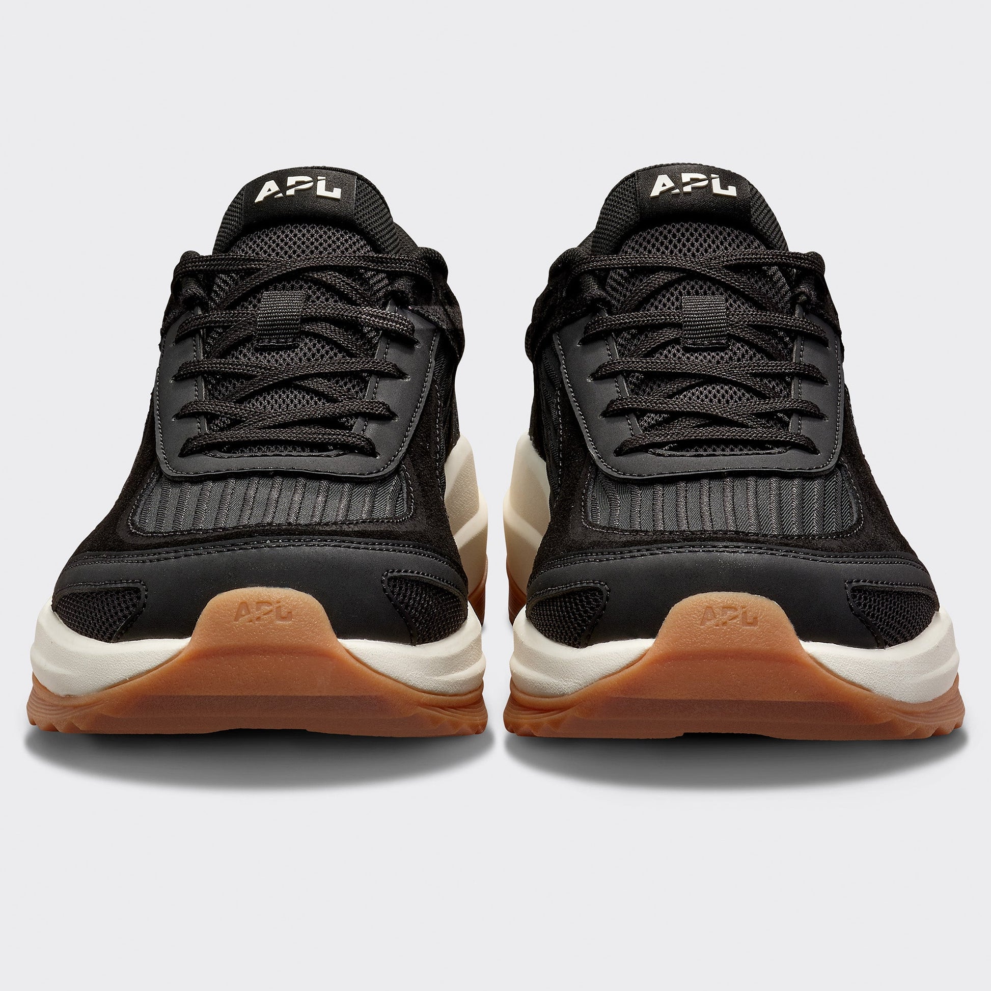 Women's Jogger Black / Ivory /  Gum