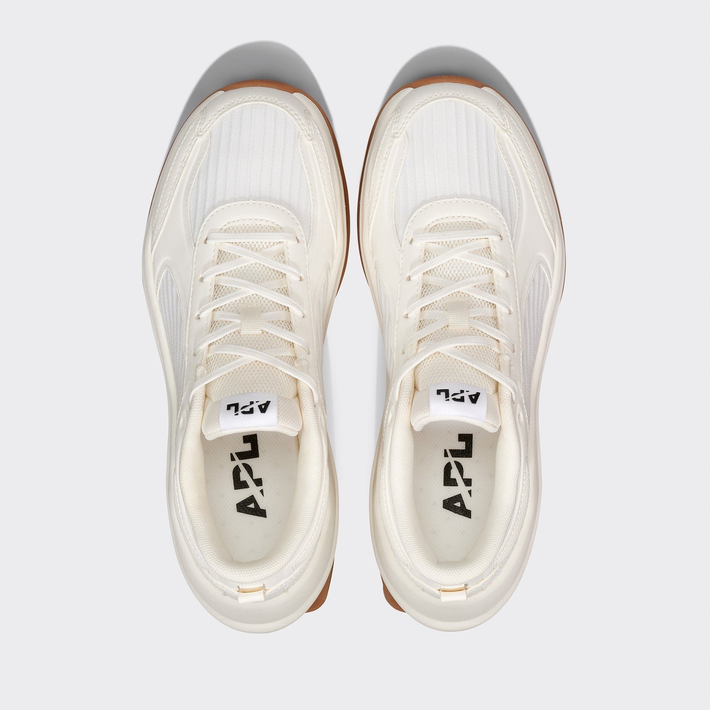 Women's Jogger Ivory / Black /  Gum