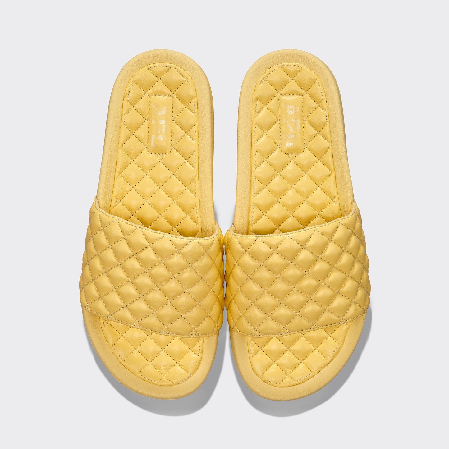 Women's Lusso Slide Buttercream