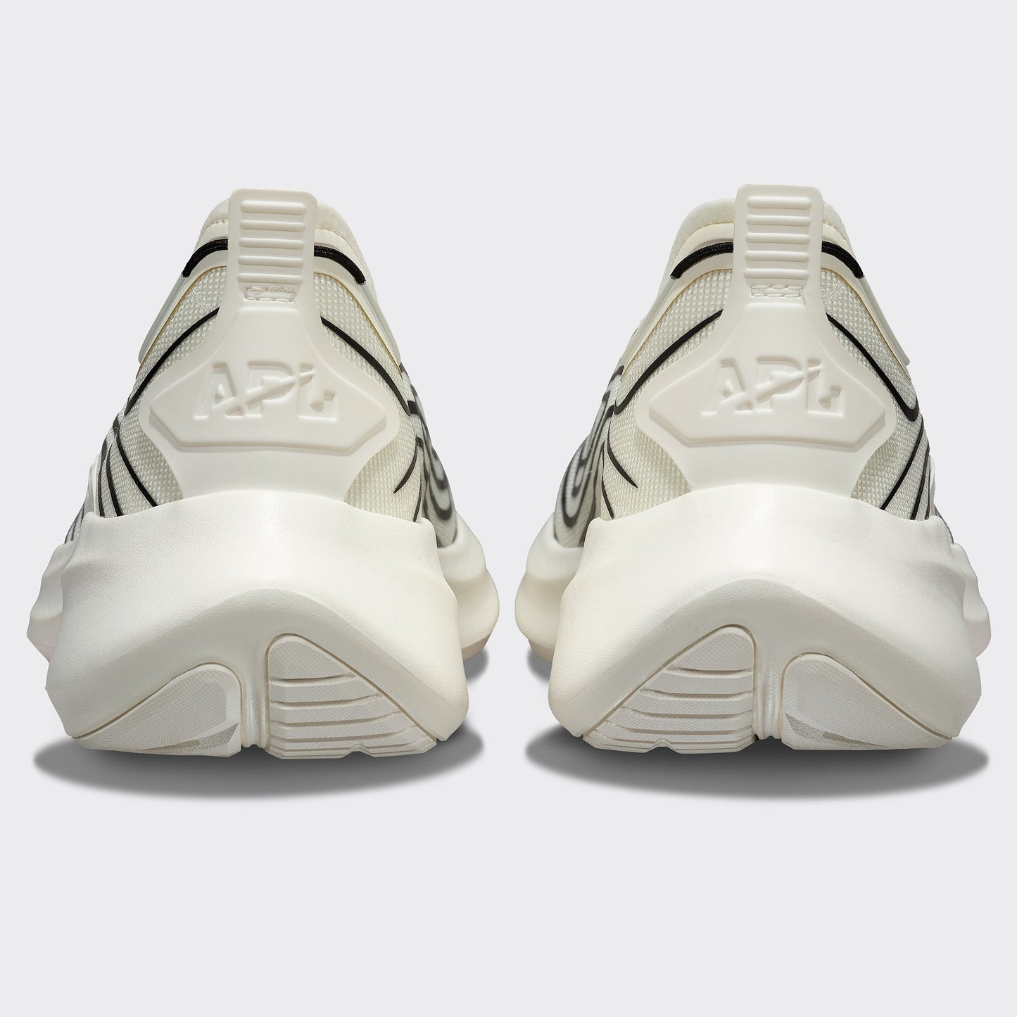 Women's APL Veil Ivory / Black